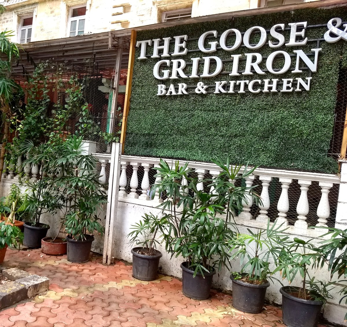 Top 5 dishes (and glasses, perhaps) to try at ‘THE GOOSE AND GRIDIRON,FORT’